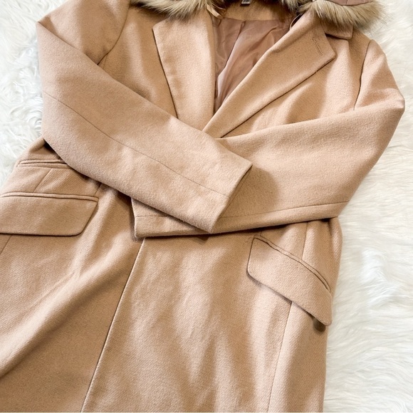 Topshop Camel Coat with Faux Fur Collar 12 - Picture 9 of 9